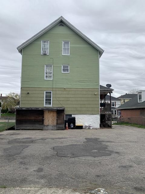 377 Willow St, Woonsocket, RI 02895 photo 3