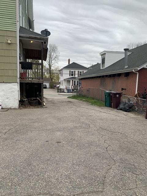 377 Willow St, Woonsocket, RI 02895 photo 5