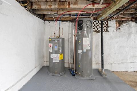 13 Pratt St, Worcester, MA 01609 photo 40