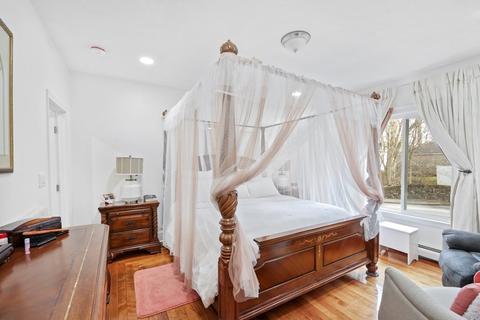 13 Pratt St, Worcester, MA 01609 photo 8