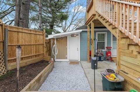 13 Pratt St, Worcester, MA 01609 photo 35