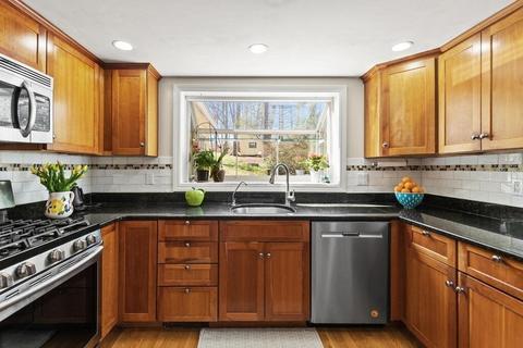 16 Payson Rd, Brookline, MA 02467 photo 10