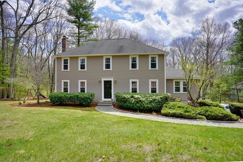 5 Thayer St, Upton, MA 01568 photo 1