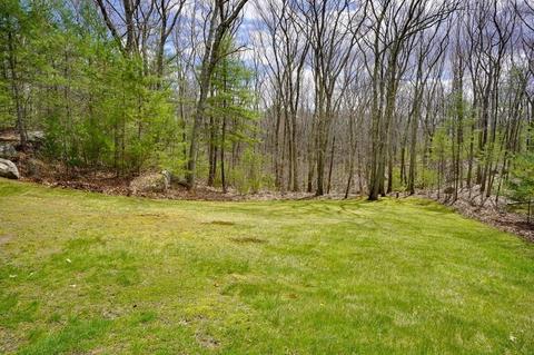 5 Thayer St, Upton, MA 01568 photo 2