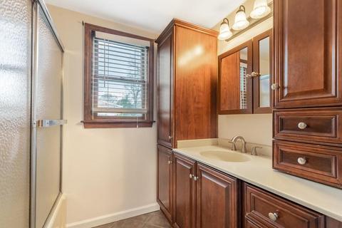 78 Corning St, Beverly, MA 01915 photo 16