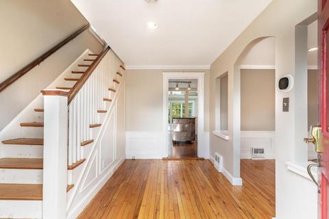 78 Corning St, Beverly, MA 01915 photo 4
