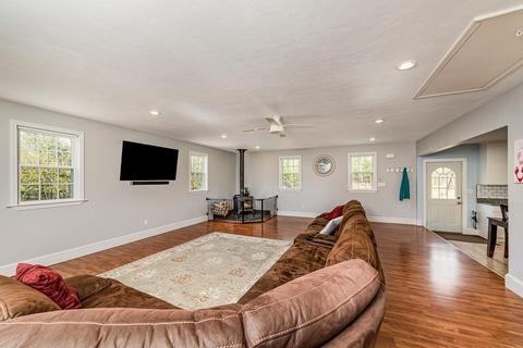 96 Spring St, Foxboro, MA 02035 photo 14