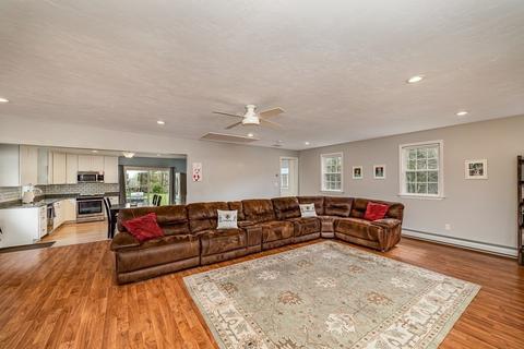 96 Spring St, Foxboro, MA 02035 photo 12