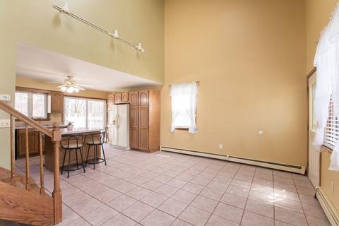 448 Nichols St, Fall River, MA 02720 photo 13