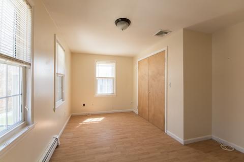 448 Nichols St, Fall River, MA 02720 photo 20