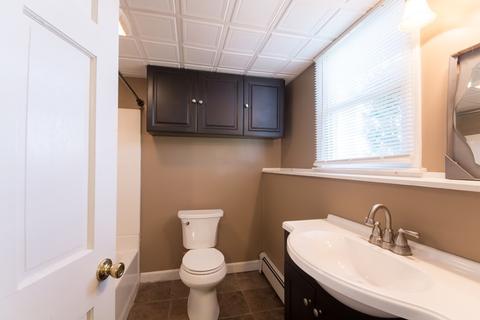 448 Nichols St, Fall River, MA 02720 photo 25