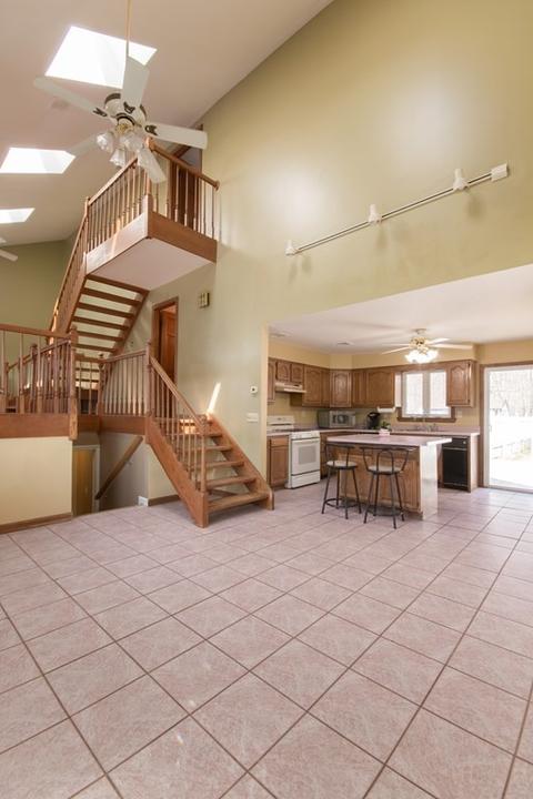 448 Nichols St, Fall River, MA 02720 photo 10