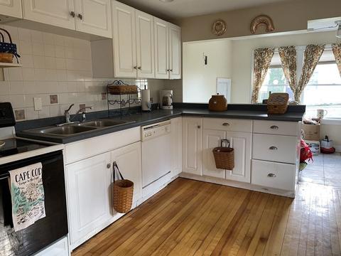 35 Carter Rd, Worcester, MA 01609 photo 4