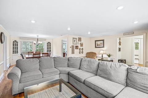 123 Pine Ridge Rd, Reading, MA 01867 photo 10