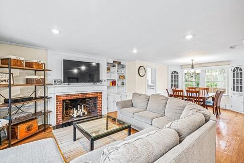 123 Pine Ridge Rd, Reading, MA 01867 photo 8