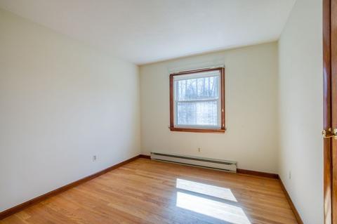 73 Parenteau Dr, Chicopee, MA 01020 photo 13