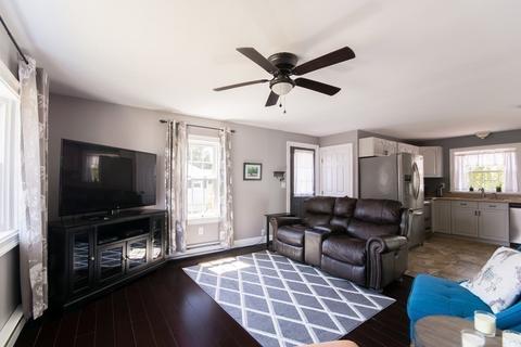 76 Jules St, Fall River, MA 02720 photo 22