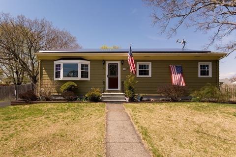 76 Jules St, Fall River, MA 02720 photo 1