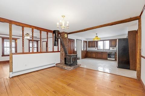 6 Elm Ct, Maynard, MA 01754 photo 10