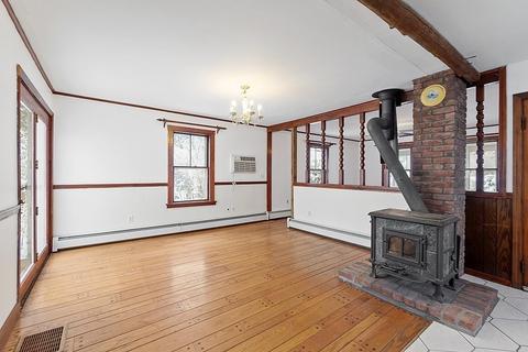 6 Elm Ct, Maynard, MA 01754 photo 11