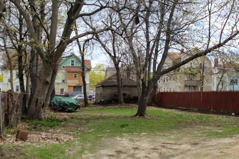 25 Reed St, Springfield, MA 01109 photo 5
