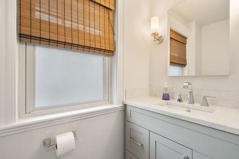 11 Pleasant St, Needham, MA 02492 photo 17