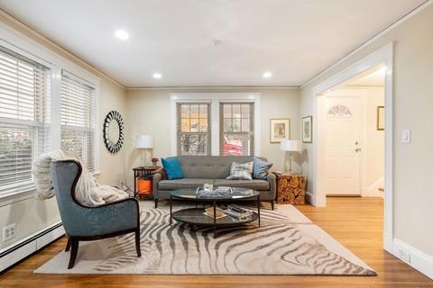11 Pleasant St, Needham, MA 02492 photo 6