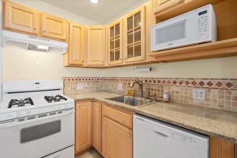 124 Eastern #B, Gloucester, MA 01930 photo 16