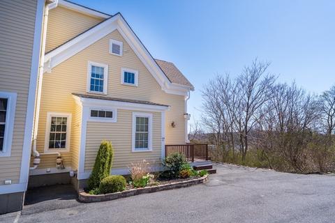 124 Eastern #B, Gloucester, MA 01930 photo 3