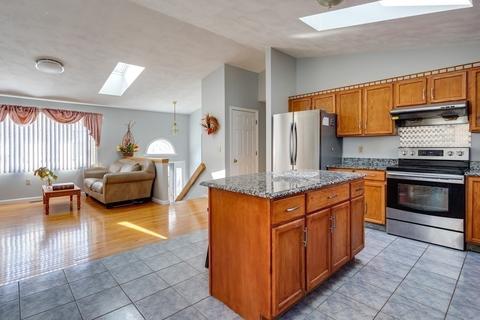 31 Travis St, Worcester, MA 01604 photo 19