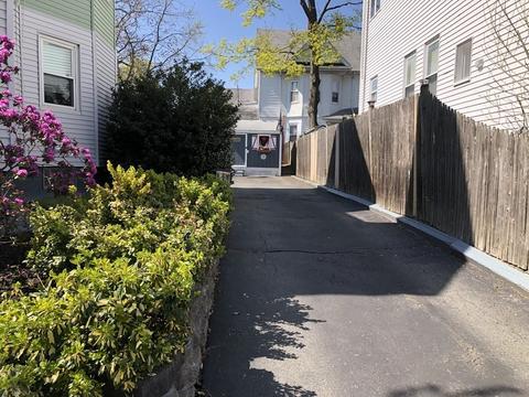 111 Chestnut St, Everett, MA 02149 photo 5