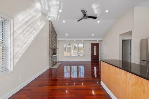 41 Bow St, Saugus, MA 01906 photo 8