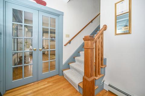 331 Old Jail Ln, Barnstable, MA 02630 photo 4