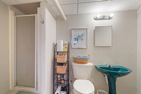 83 Fourth St, Worcester, MA 01602 photo 22