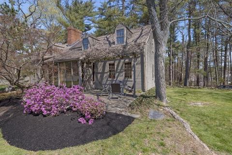 9 Peter Hobart Dr, Hingham, MA 02043 photo 1