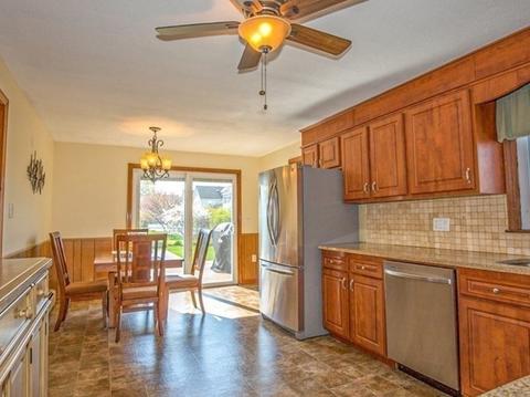 43 Ellsbree St, Chicopee, MA 01013 photo 14