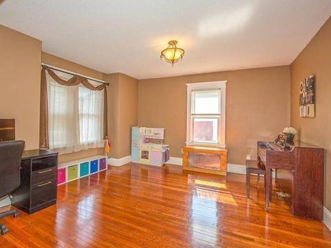 43 Ellsbree St, Chicopee, MA 01013 photo 17