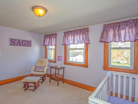 43 Ellsbree St, Chicopee, MA 01013 photo 24