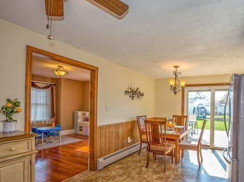 43 Ellsbree St, Chicopee, MA 01013 photo 12