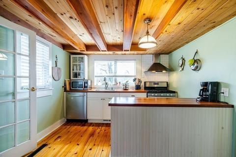10 Lewis St, Maynard, MA 01754 photo 11