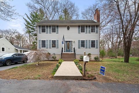 11 Nelson Ave, Reading, MA 01867 photo 1