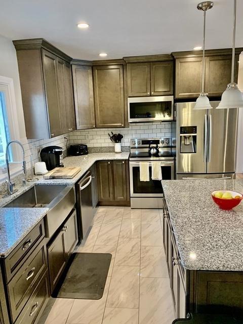 15 Cedar Point Rd, Webster, MA 01570 photo 8