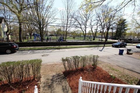 86 Washington St, Reading, MA 01867 photo 4