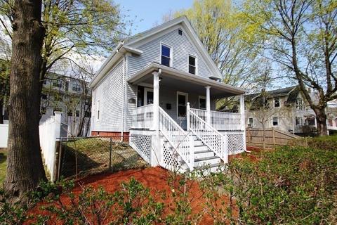 86 Washington St, Reading, MA 01867 photo 2