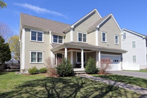 35 Ellicott St, Needham, MA 02492 photo 1