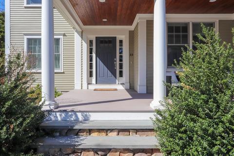 35 Ellicott St, Needham, MA 02492 photo 4
