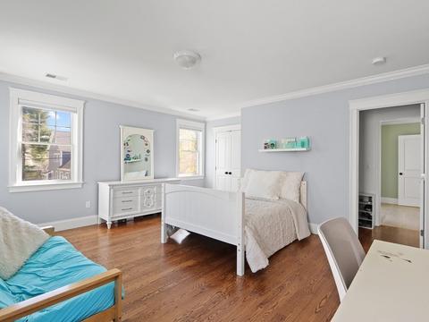 35 Ellicott St, Needham, MA 02492 photo 21
