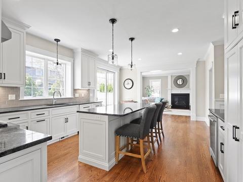 35 Ellicott St, Needham, MA 02492 photo 12