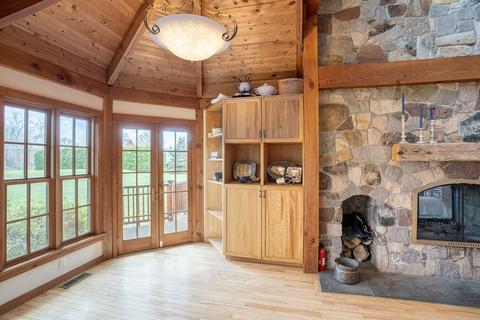 36 Bridge St, Hatfield, MA 01038 photo 14