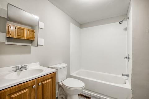1603 Dwight St, Springfield, MA 01107 photo 8